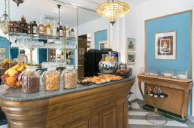 The Jay Hotel - photo 17