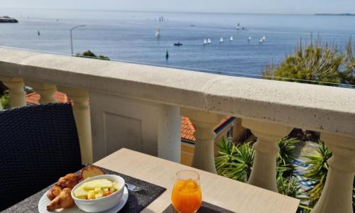 Hotel Le Saint Paul - photo 1