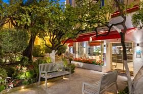 Best Western Plus Hôtel Brice Garden Nice - photo 26