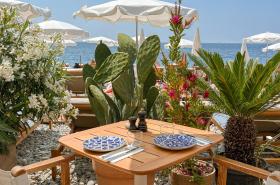 Hotel Villa Victoria - photo 21