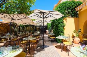 Hôtel La Pérouse Nice Baie des Anges - photo 12